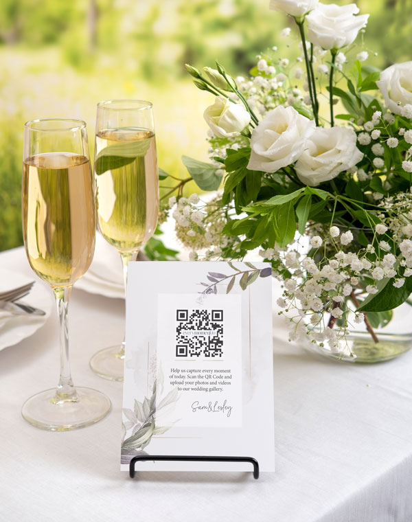 QR Code on Card at Wedding for Photo Uploads